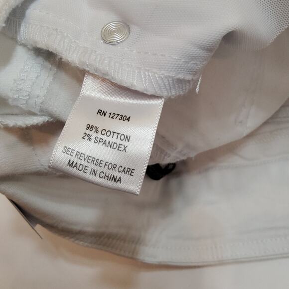 NWT. JOHN MARK SKINNY JEAN, SLIP ON SIZE XS, WHITE - Picture 7 of 12